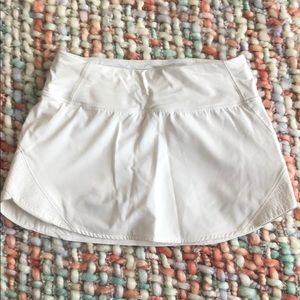 Lululemon motionful skirt